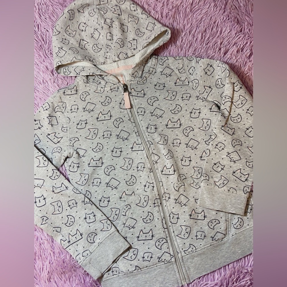 Cat & Jack Girl sweater